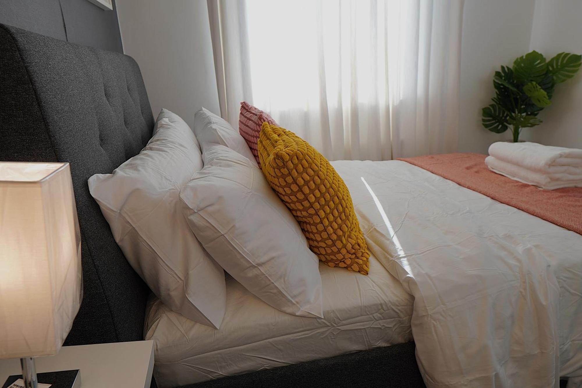 Luxury Rooms - Pick A Room - Free Parking & Kitchen Access, Near Etihad Stadium, The Coop Live & Piccadilly Station, Manchester Exterior foto